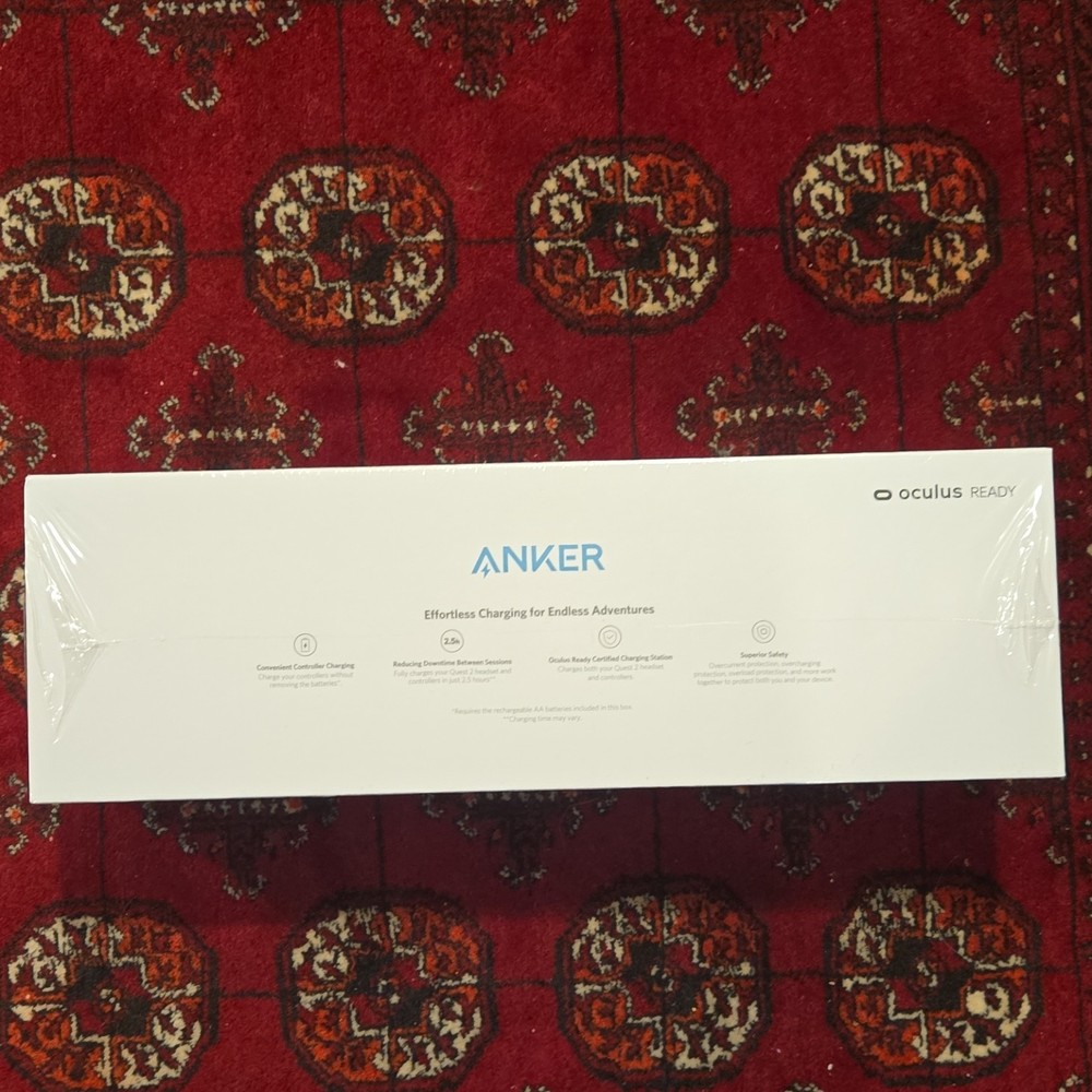 Anker All-in-One Charging Dock White for Oculus Quest 2 Headset Controller