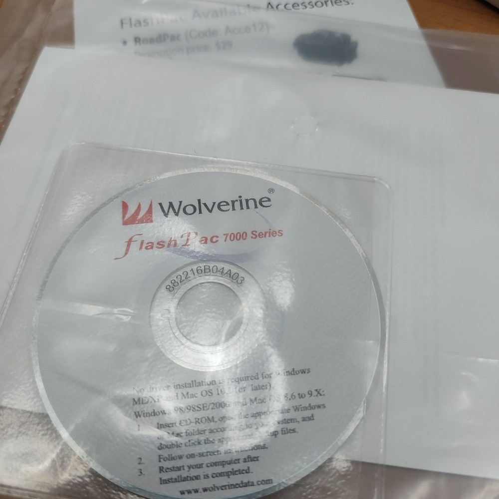 Wolverine FlashPac 7000 Series Data Storage 80GB With Box, CD & Manual