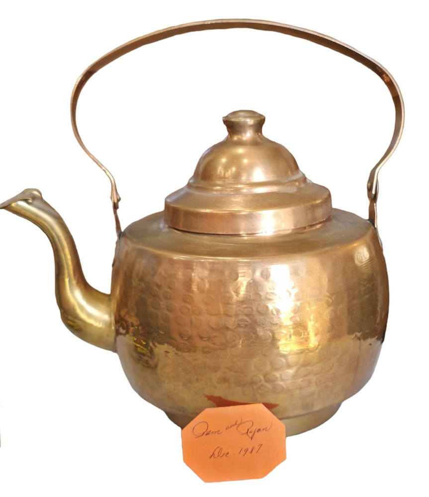Vtg Hand Hammered Copper Teapot