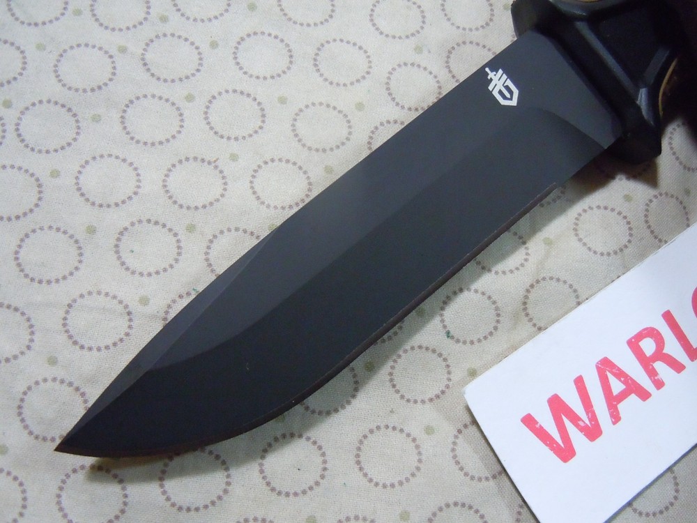 GERBER STRONGARM 08725 FIXED BLADE KNIFE.