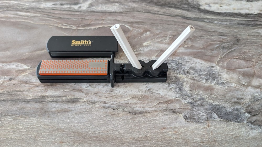 Smith's CCD4 3 in 1 Sharpening System Plain Edge Serrated Knives Hooks Smiths