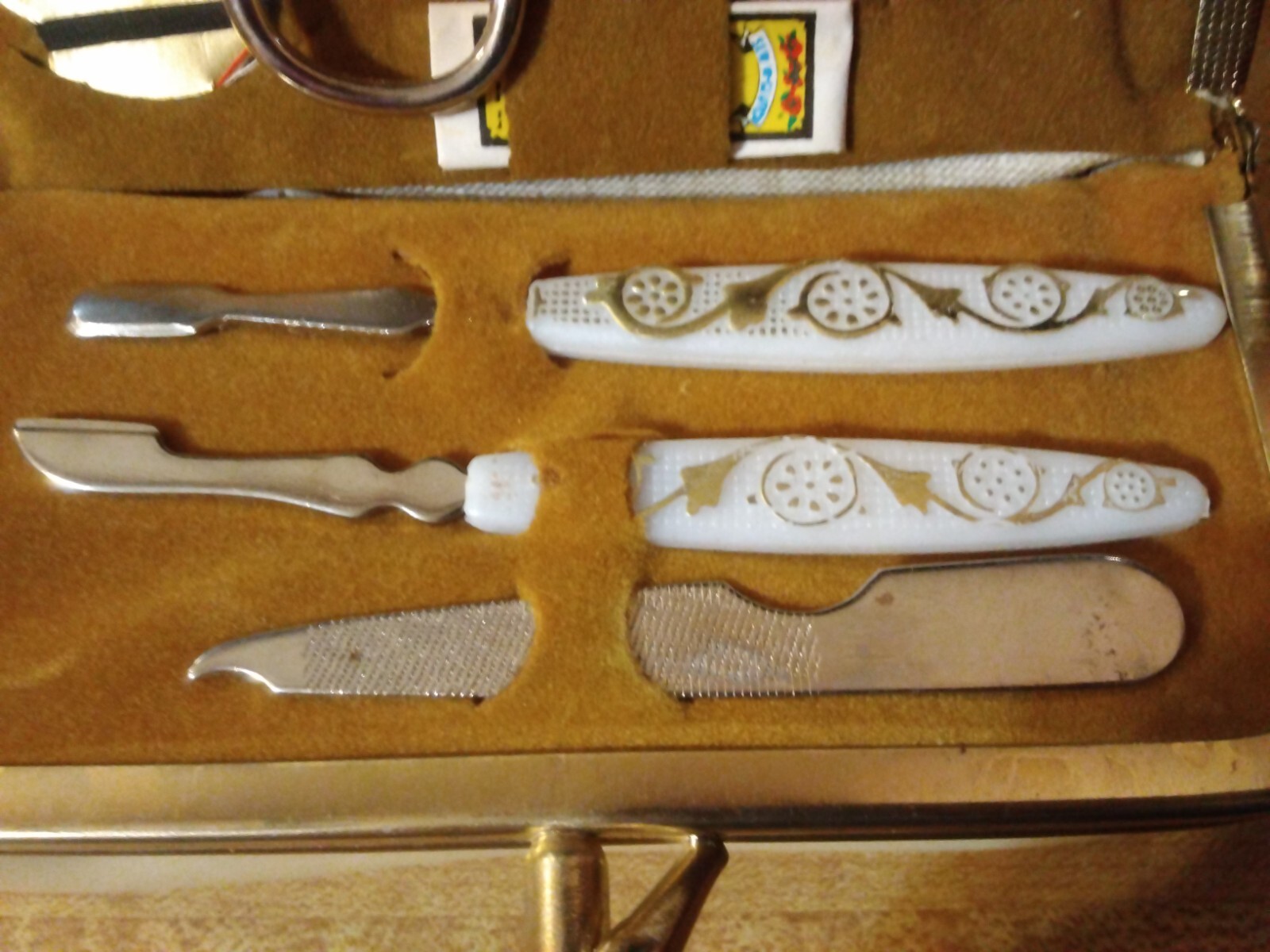 Vtg FLORIDA Souvenir Travel Manicure Sewing Kit Cigarette Makeup Lipstick Holder