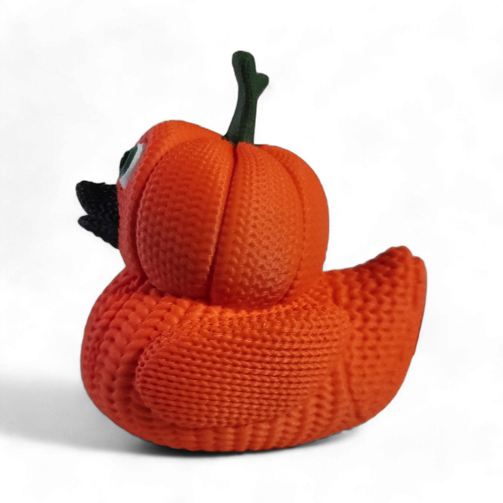 Knit Pumpkin Duck