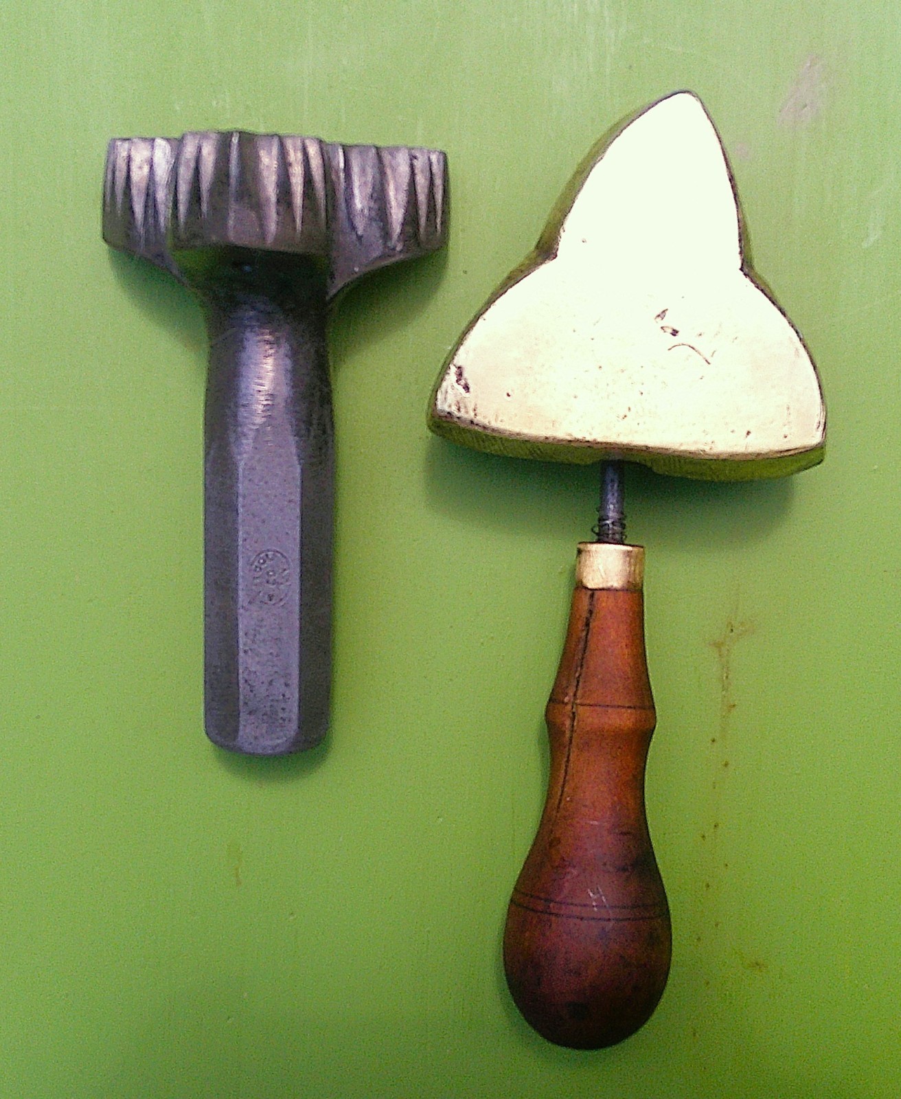 RARE Vintage 3 pc Millinery Holly Leaf Mold Brass Antique #54