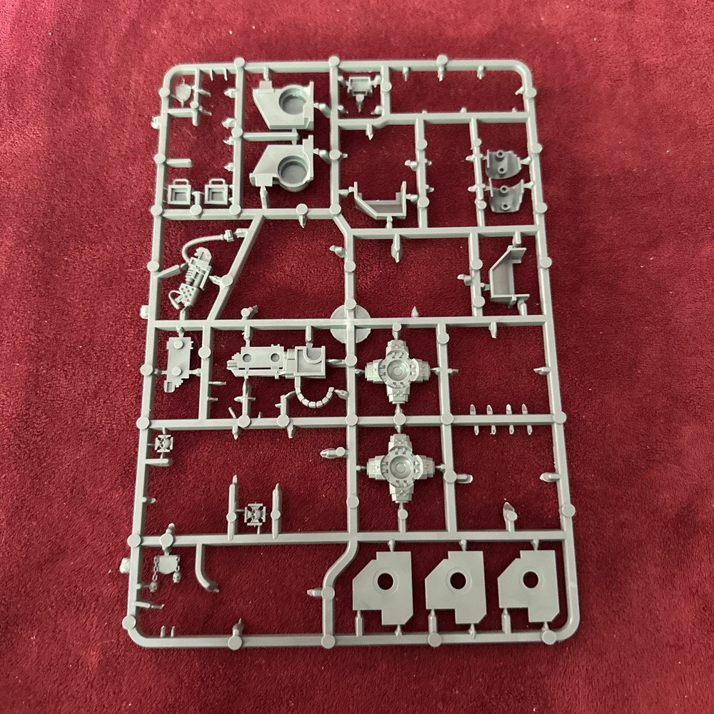 Warhammer 40K: Space Marine Venerable Dreadnought Bits On Sprue B5116