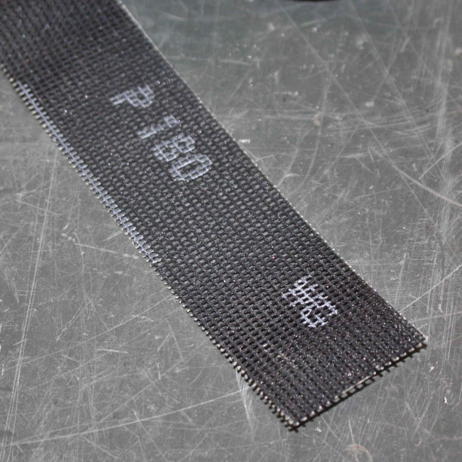 Norton Screen-Bak Durite Abrasive Screen Roll Q421, 1-1/2" x 75ft, 180 Grit