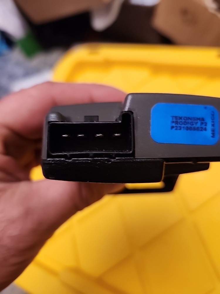 *DMG ON SCREEN* Prodigy P2 Electronic Trailer Brake Controller No Harness USED