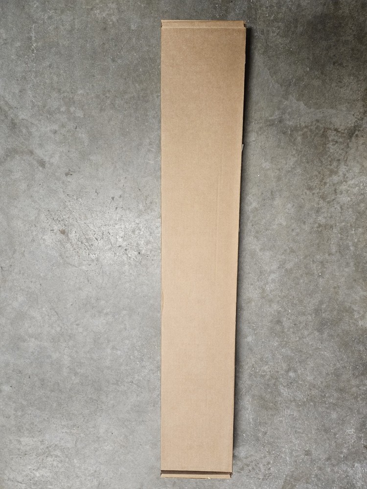 PEERLESS SUF660P Universal Ultra-Thin Flat Wall Mount