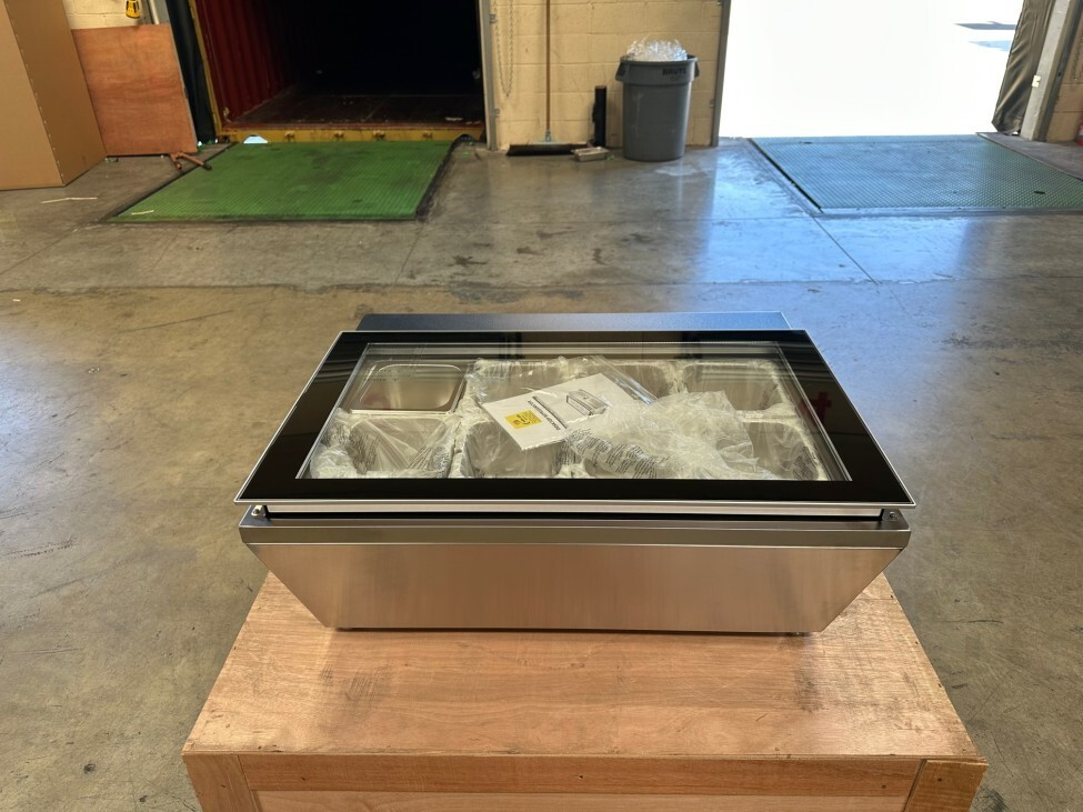 NEW 32" 8 Pan Countertop Refrigerated Prep Table Sandwich Topping Sauce NSF