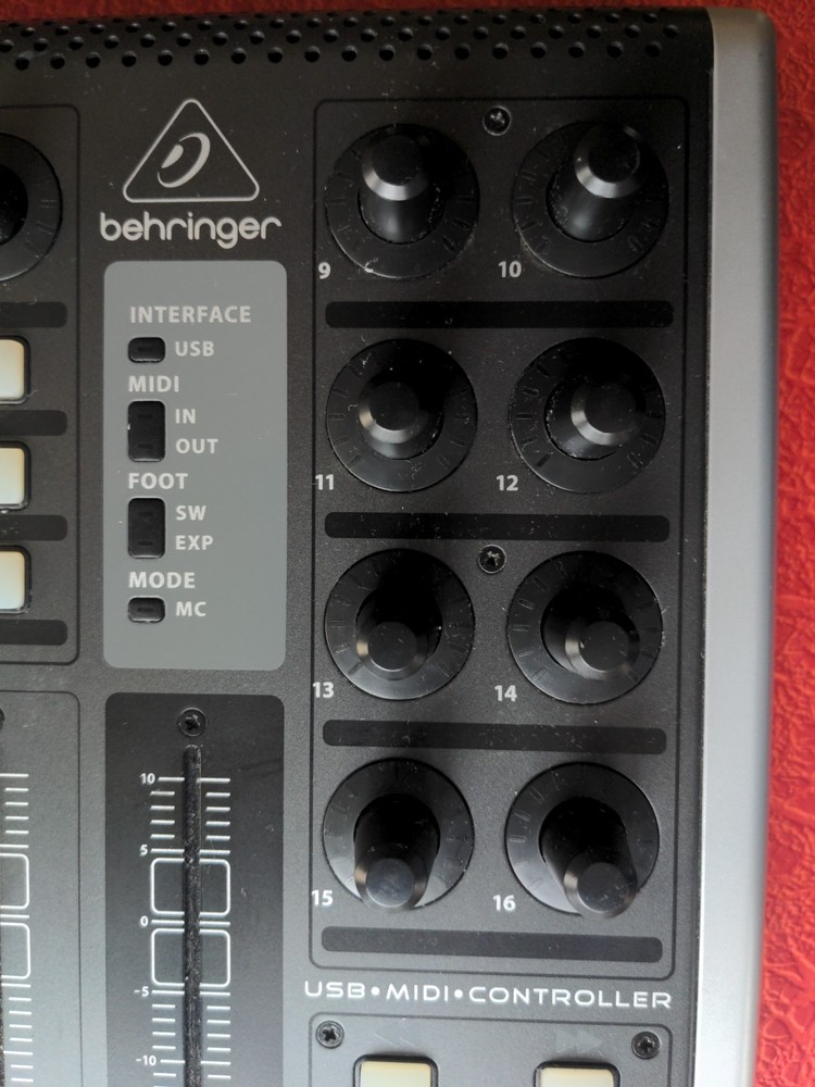Behringer X-Touch Compact Universal Control Surface Music Recording Studio Mixer