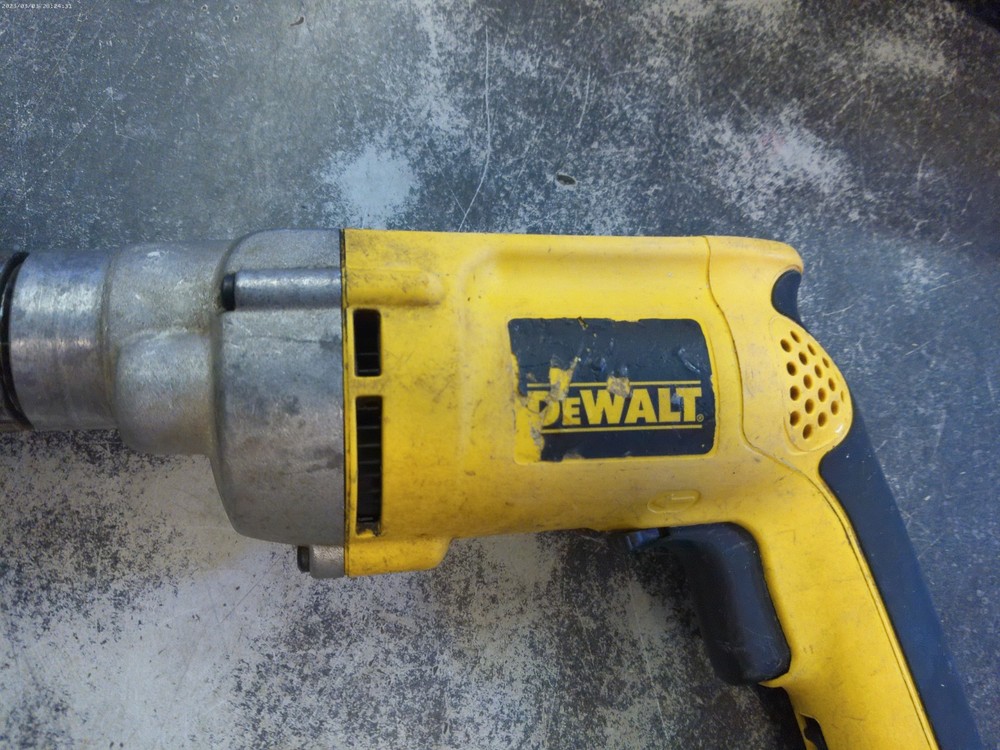 DeWalt DW235G 1/2" 7.8 Amp Variable Speed Reversing Drill - Yellow