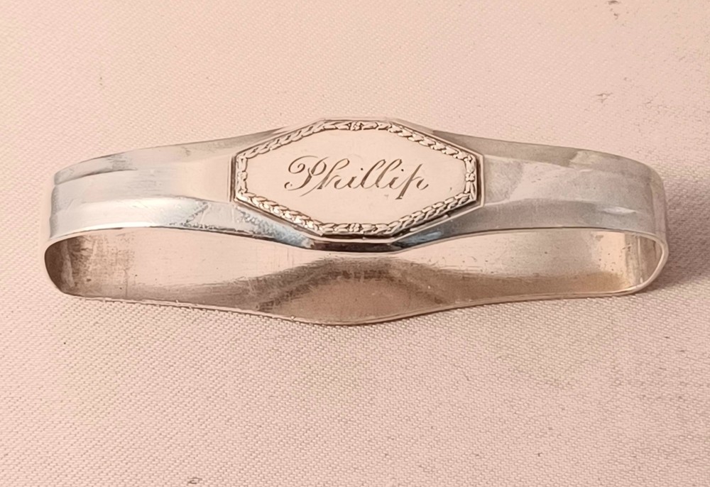 International Sterling Rectangle Napkin Ring- Mono'd Philip
