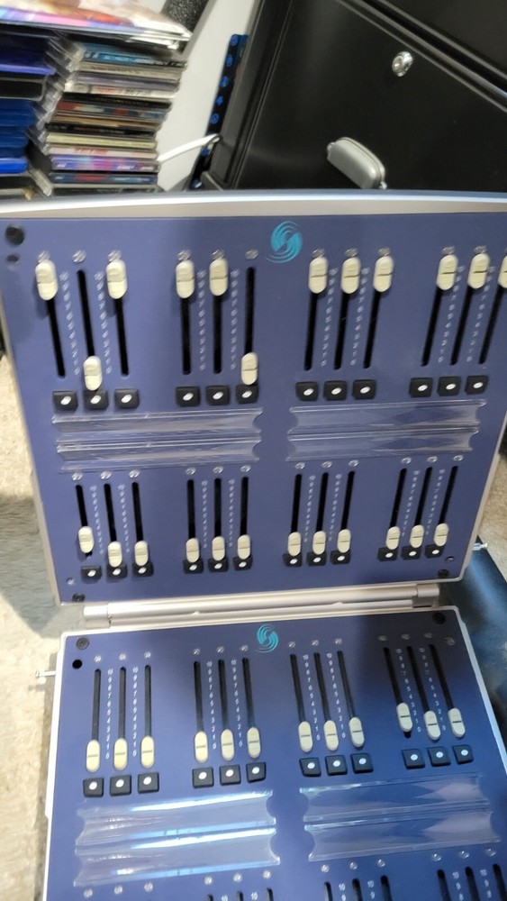 Philips Strand 300 Series Lighting Console Command Module with 2 Faders Untested