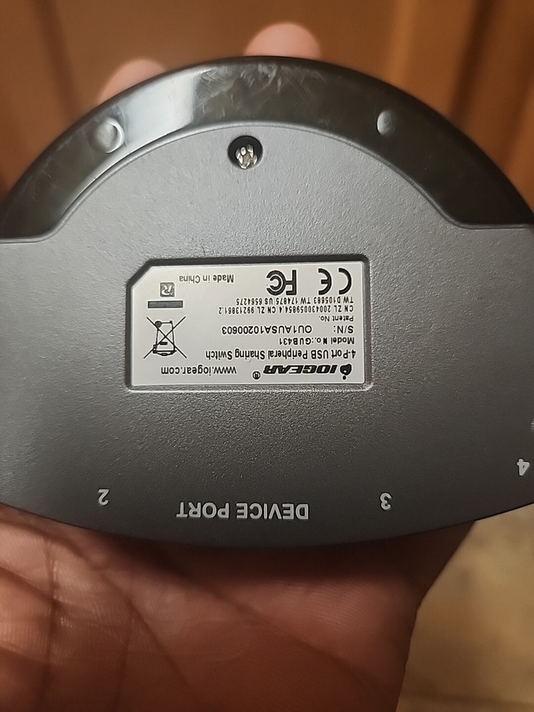 IOGEAR 4-Port USB 2.0 Automatic Printer Switch