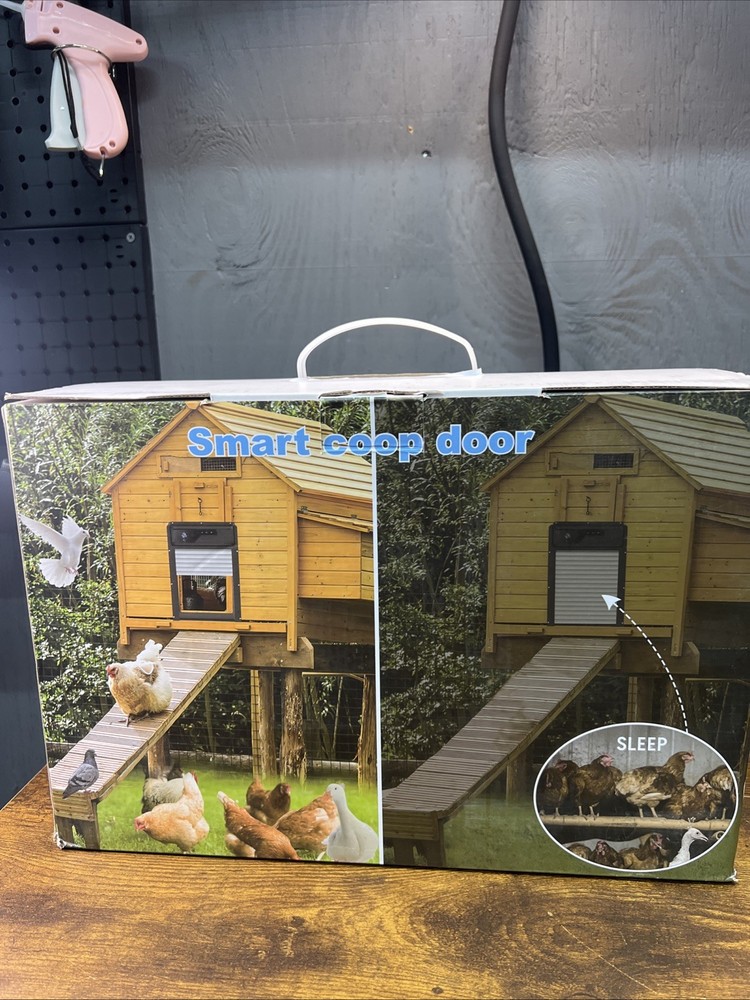 Automatic Chicken Coop Door HD Camera, Solar Powered 5000mAh Battery Remote
