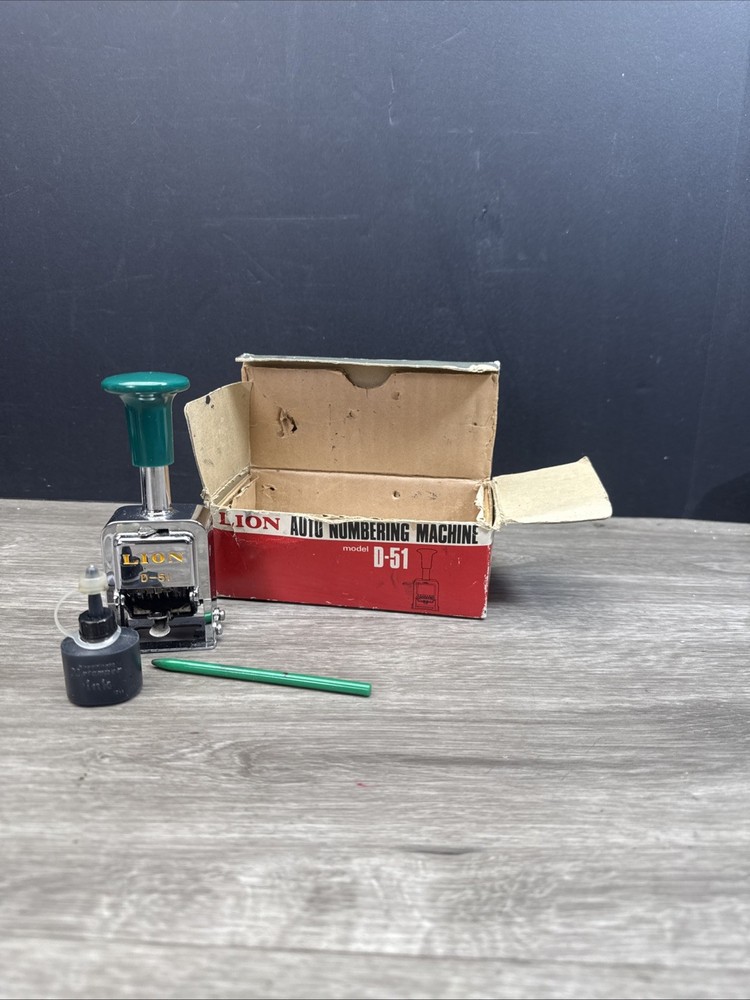 Lion Auto Numbering Stamp Machine - Model D51 w/Box