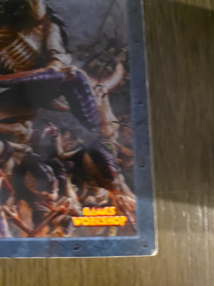 GW Warhammer 40K TYRANIDS codex 4th Edition supplement rulebook softcover