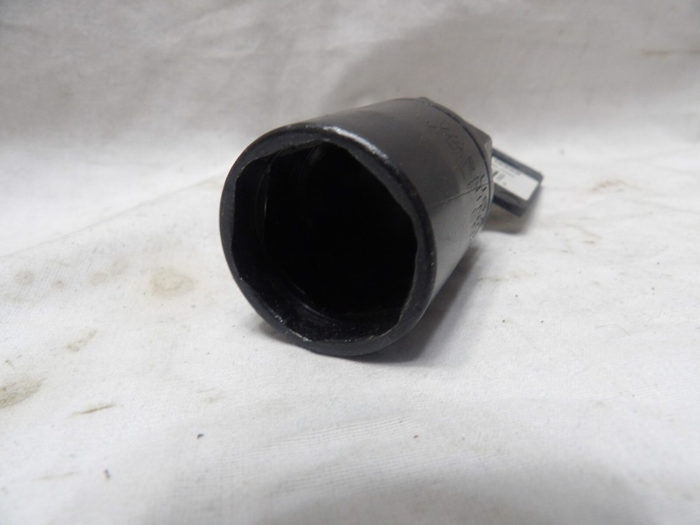 Lisle Oil Pressure Switch Socket #13200
