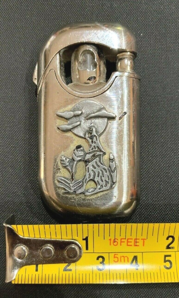 Silver Howling Dog butane Lighter