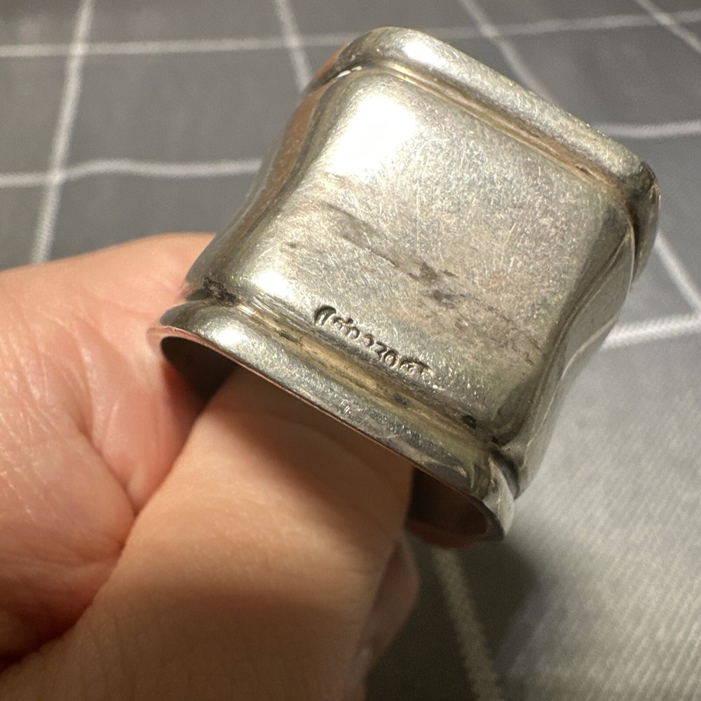 Antique Heavy 830 Silver Heavy Napkin Ring