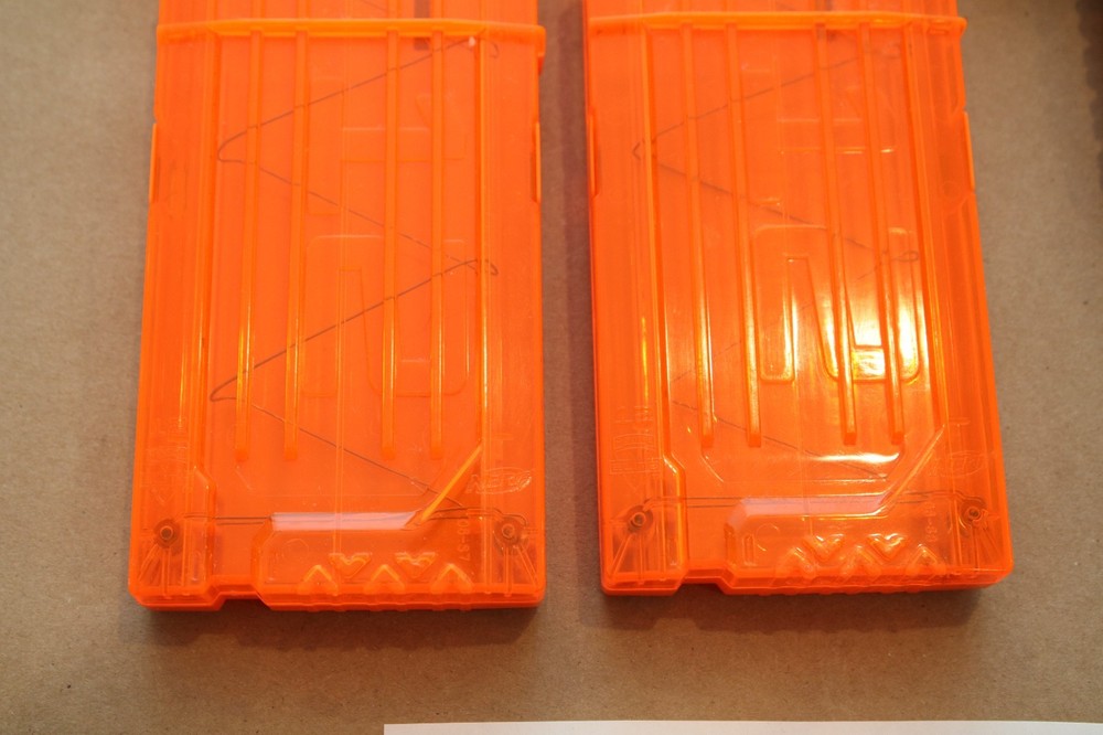 Nerf Modulus Regulator 3 Attachments with 2 magazines 12-dart clips