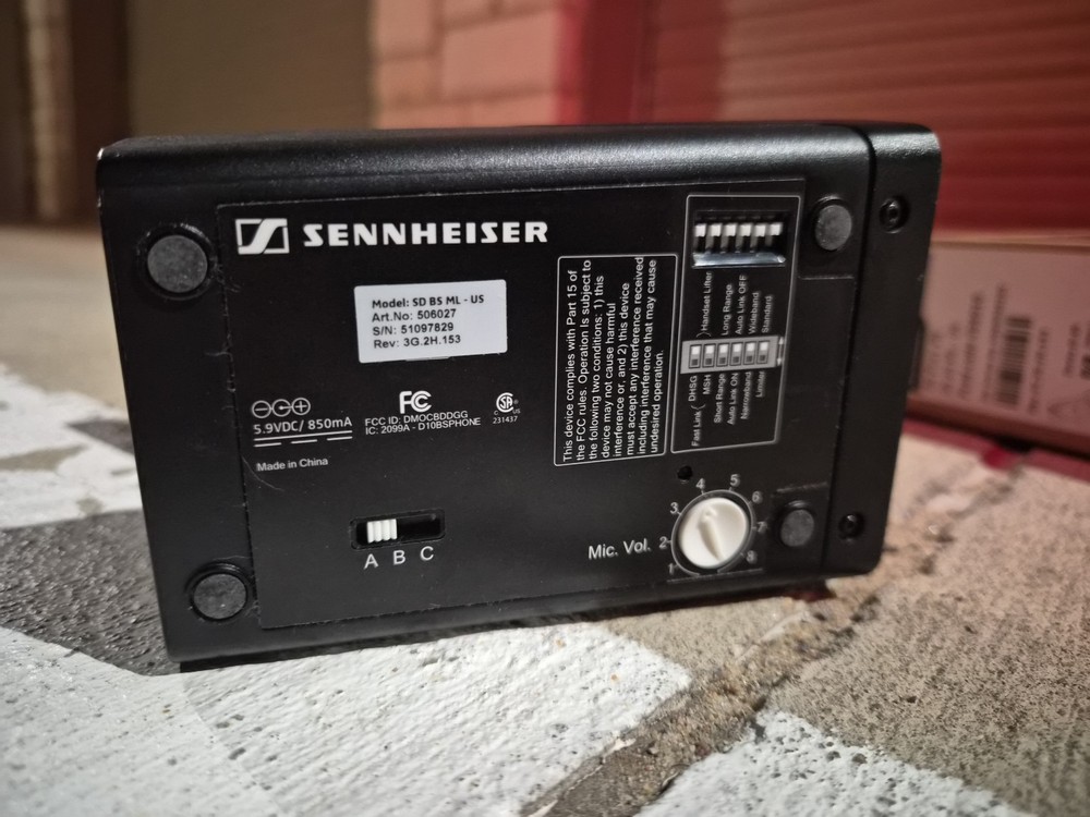 New Sennheiser SD Pro 1 Single-Sided Wireless DECT Headset & Base 506010