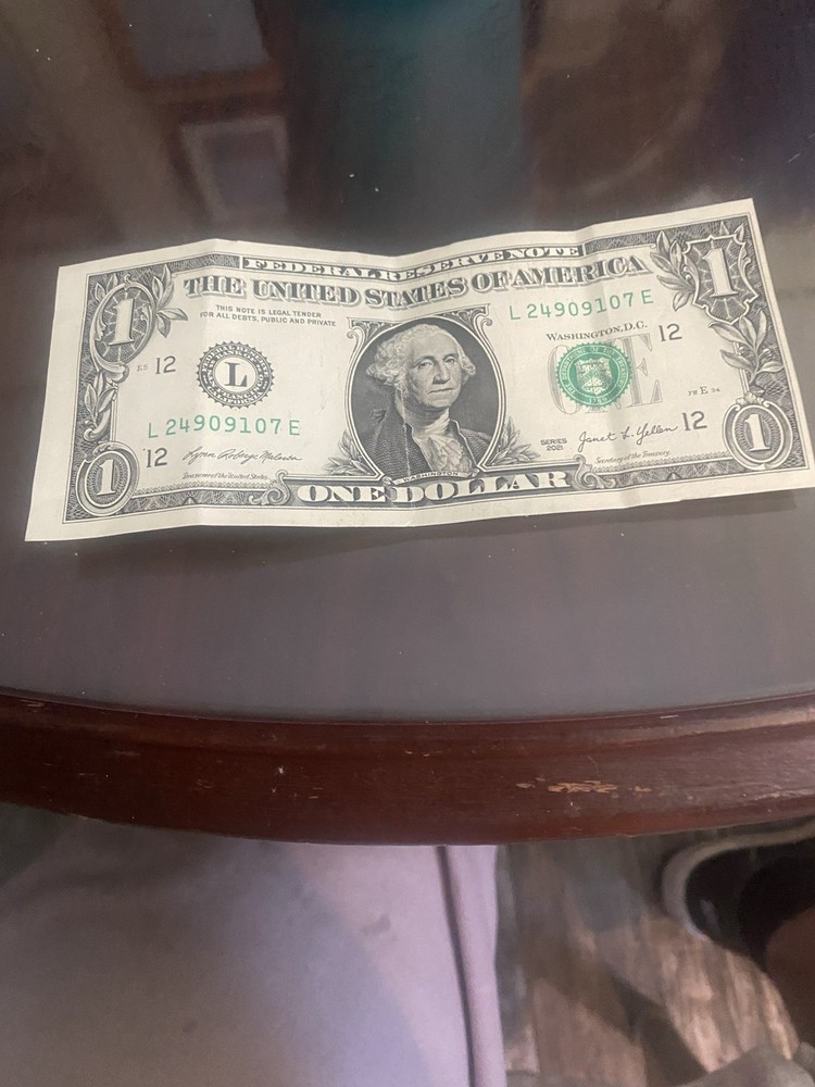 2021 Federal Reserve $1 Note Error with Misalignment and Miscut