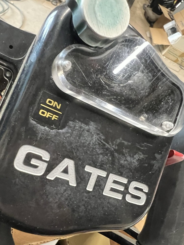 GATES UNDERWATER HOUSING UNTESTED
