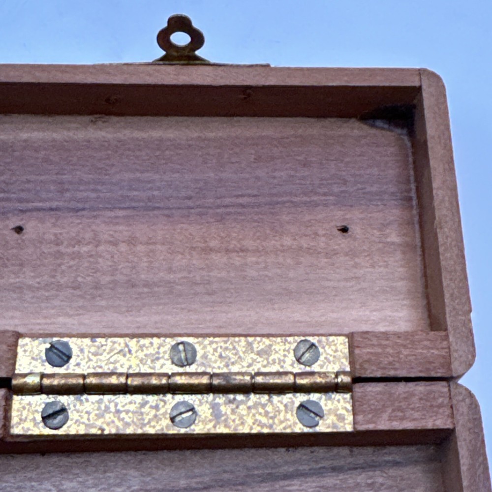 US Army MD World War I wooden syringe box empty.