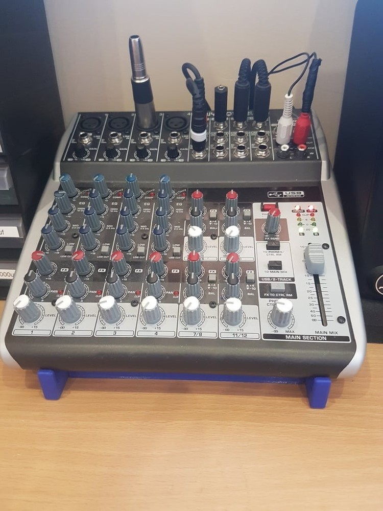 Angled Stand for Behringer Mixers