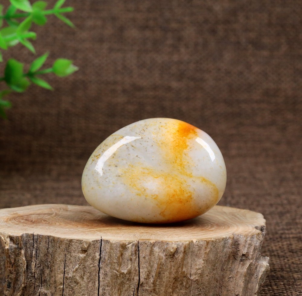 Certified 100% Hetian jade(Nephrite) Raw stone 和田玉聚黄皮籽料原石 80G