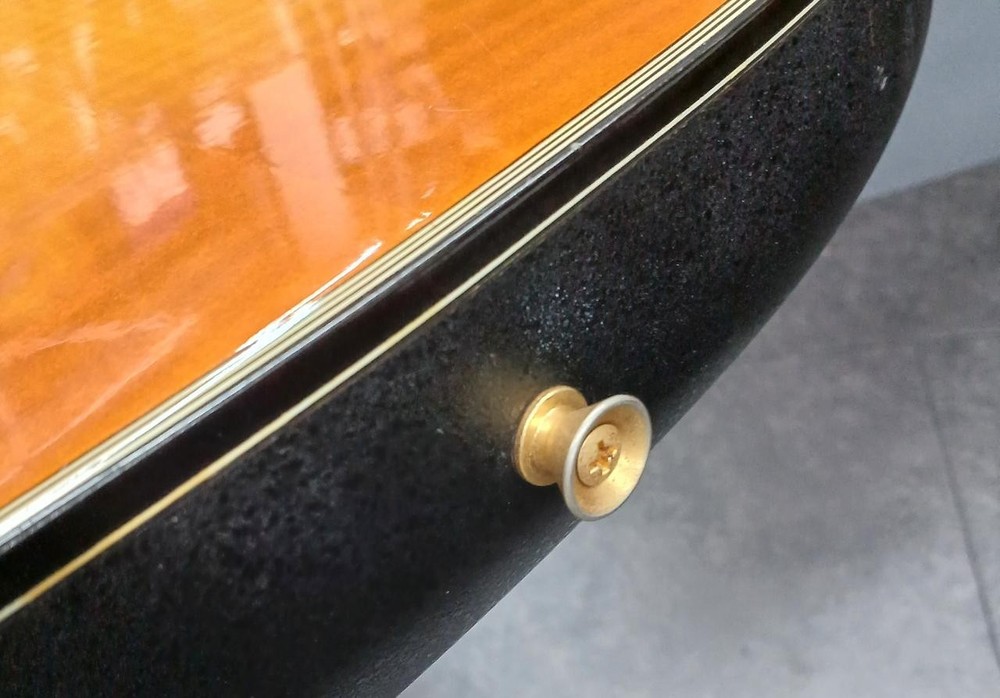 MORRIS TR701 electric acoustic guitar