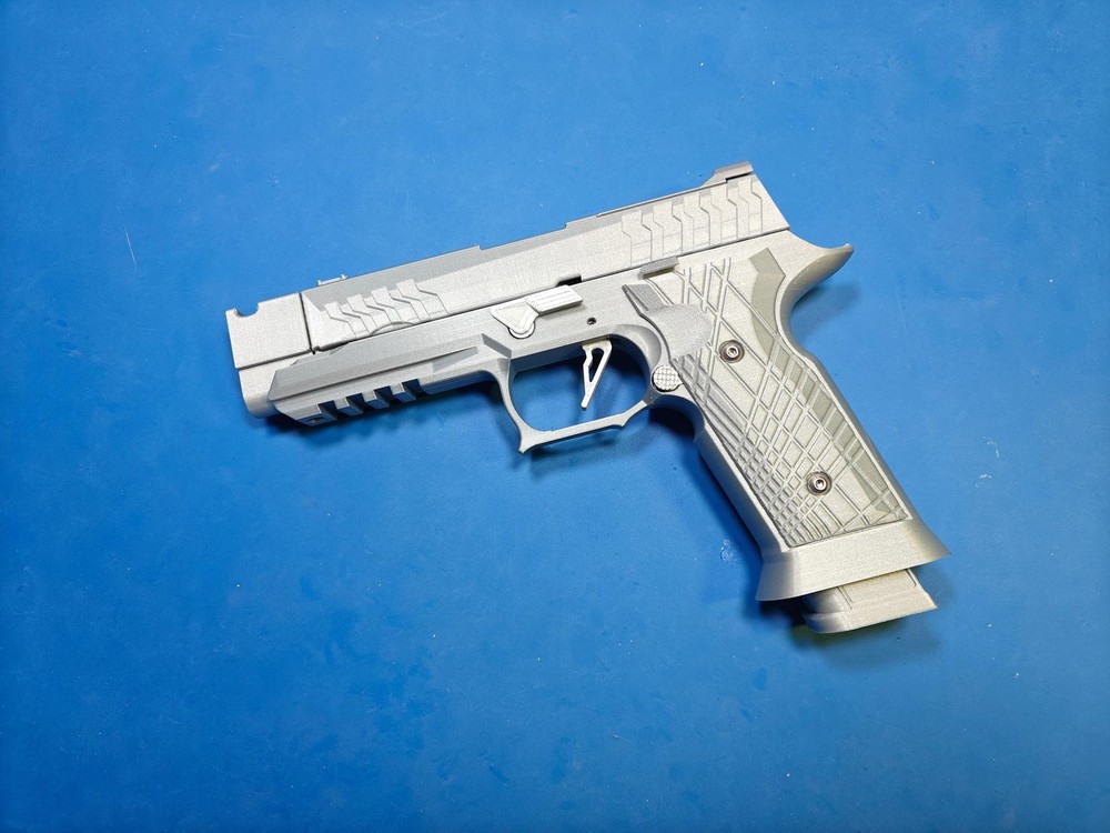 RE Leon Inspired Snapper P320 KIT