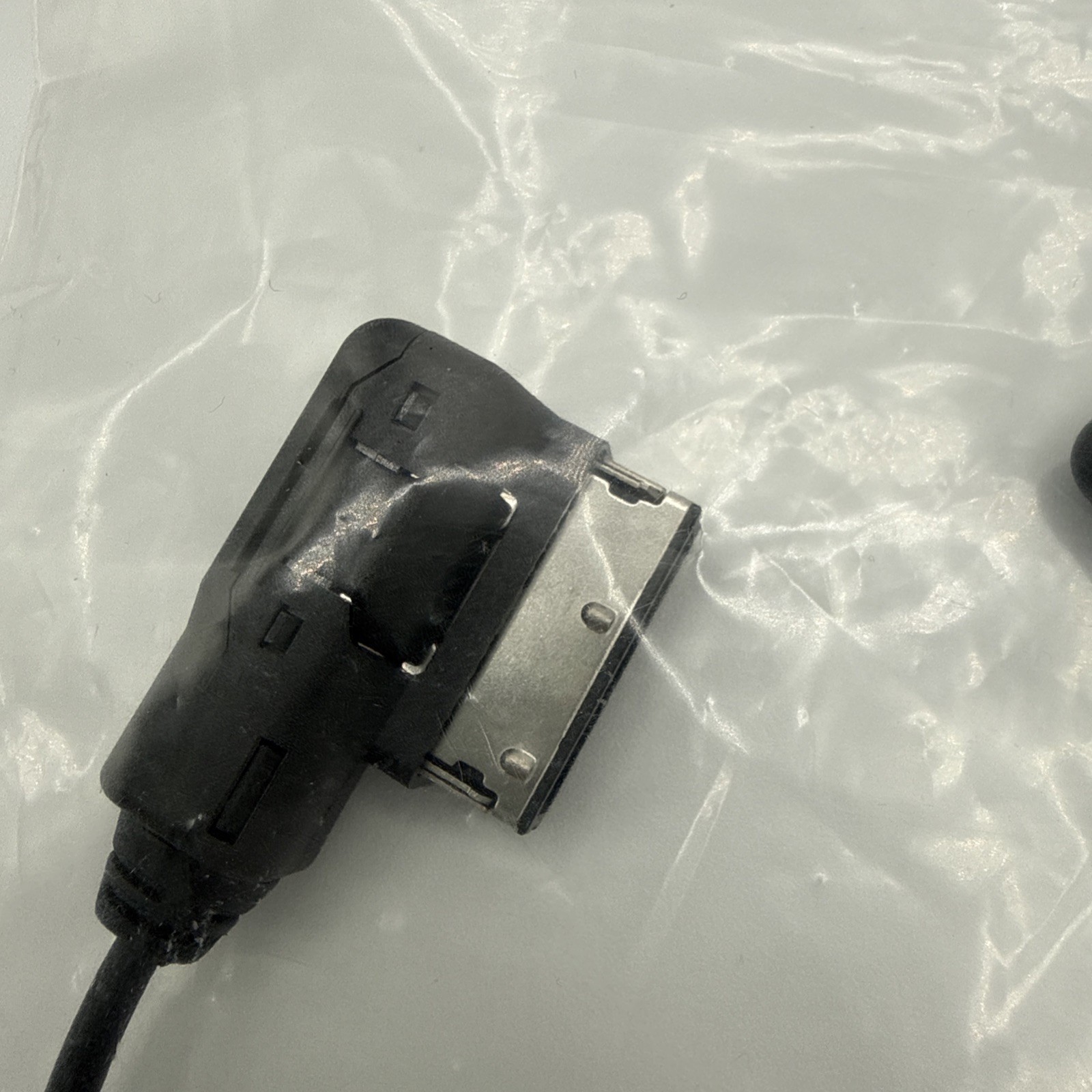 NEW Genuine Audi 3.5mm Jack Connector AMI Cable 4F0 051 510 T