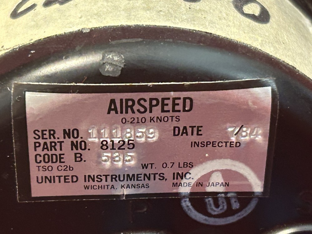 UNITED INSTRUMENTS TRUE AIRSPEED INDICATOR P/N 8125 CODE B.535