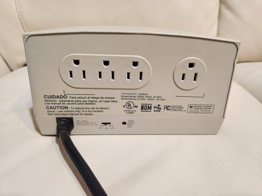 APC Line R 1200 Automatic Voltage Regulator