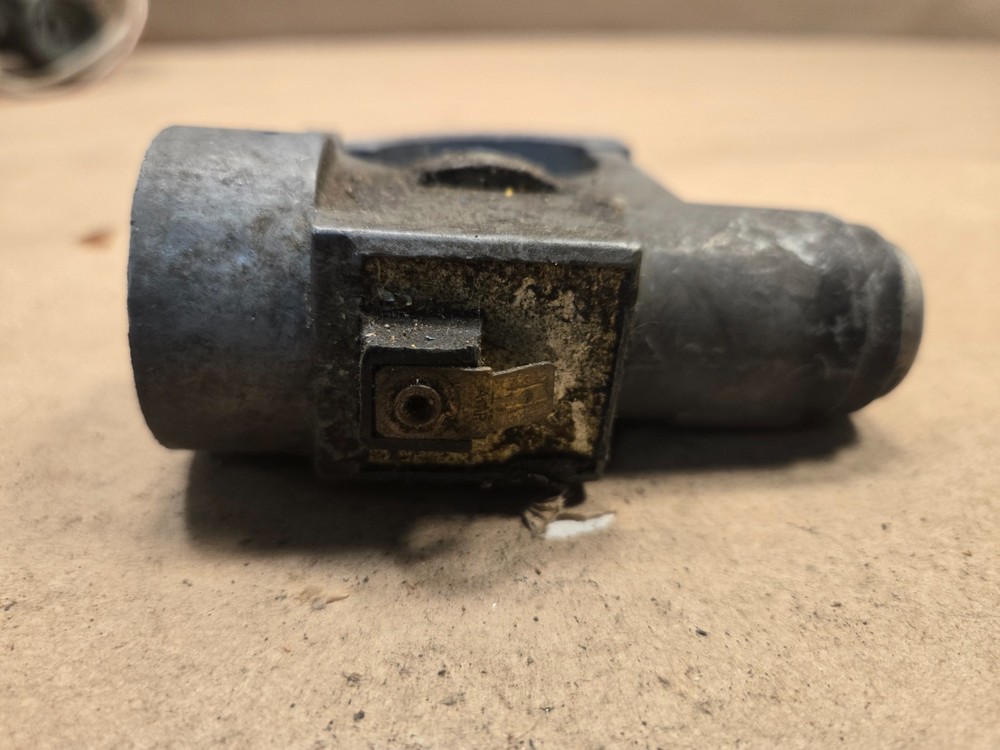 MG MGB Midget Column Lock 18G8905