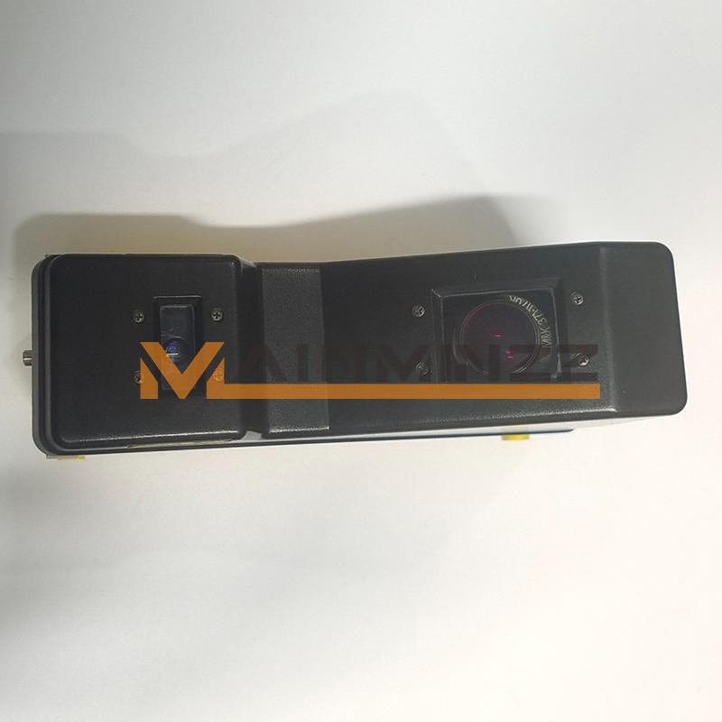 1PC Used COGNEX DS1300R Displacement sensor