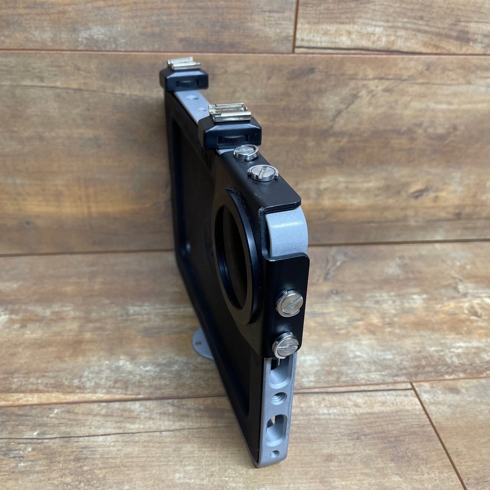 The Padcaster mini Case for Apple iPad Mini - Broadcasting Holder for streaming