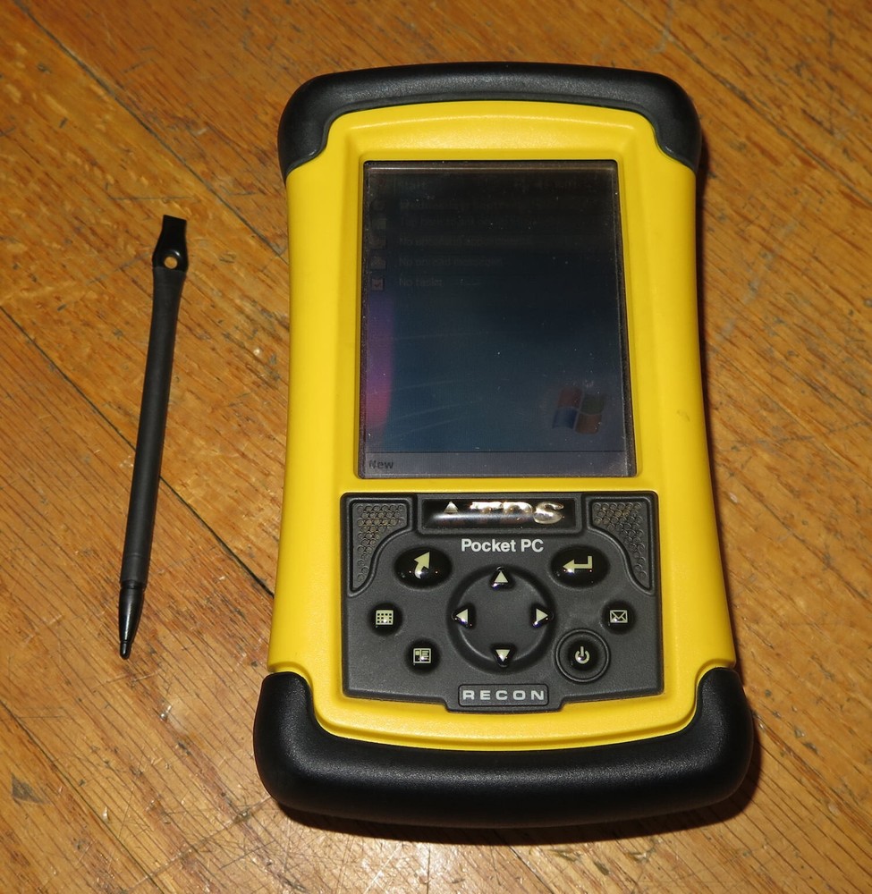 Trimble TDS Recon 200 Data Collector with AA PowerBoot Module Battery Case