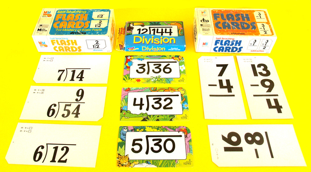 3 MATH FLASH CARDS—SUBTRACT + DIVISION—BASIC FACTS—COLORFUL—STORAGE BOXES