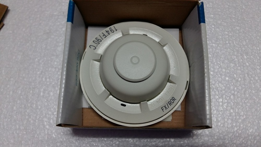 System Sensor 282B-PL-90C Fire Detector Spot Locator *New*