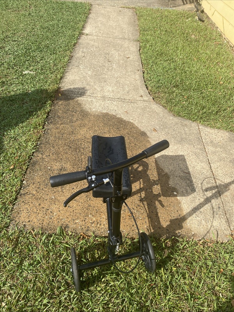 one leg scooter