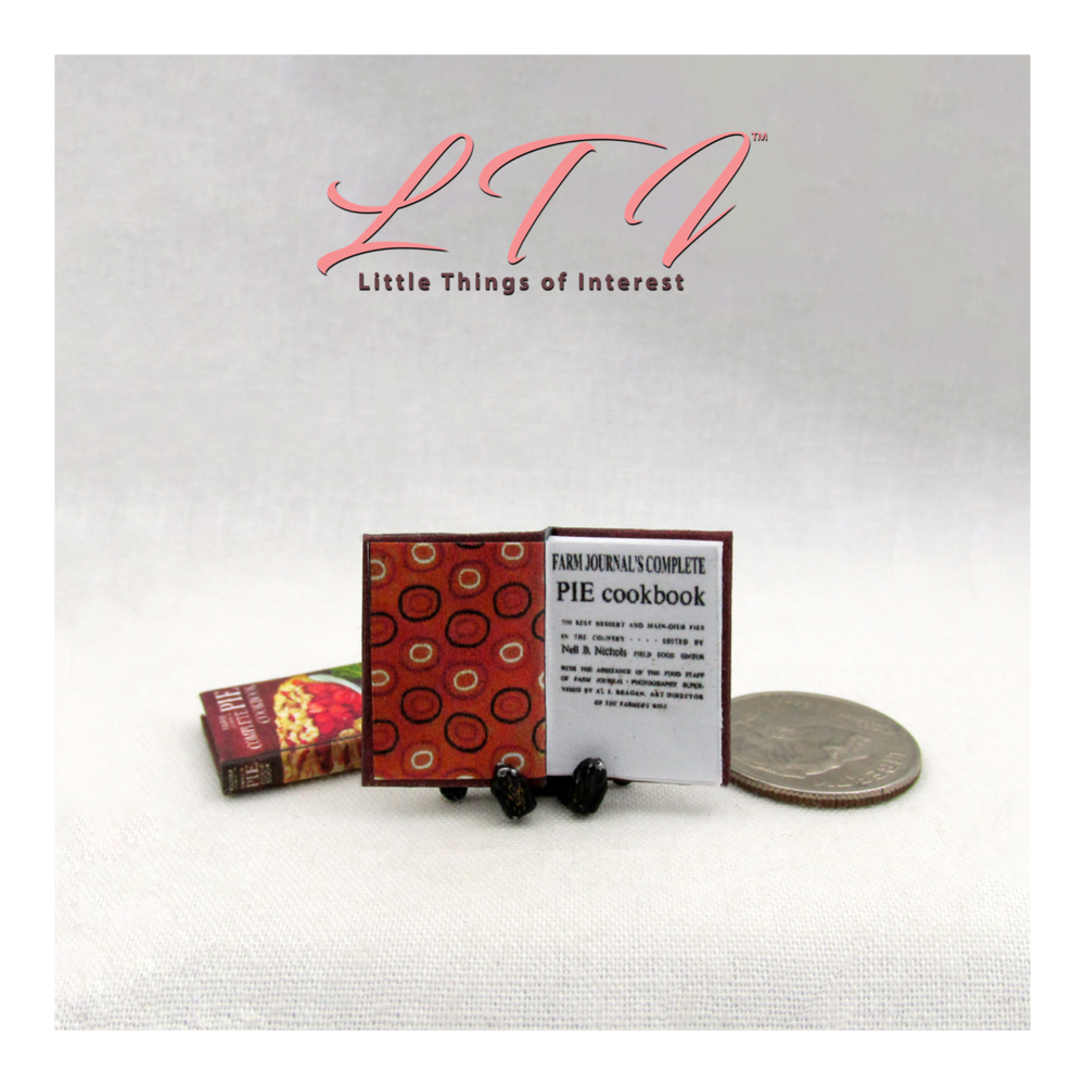 COMPLETE PIE COOKBOOK 1:12 Scale Miniature Readable Illustrated Book