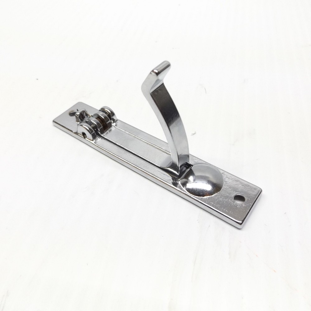 (1) BALDWIN 0465-260 EDGE PULL IN POLISHED CHROME