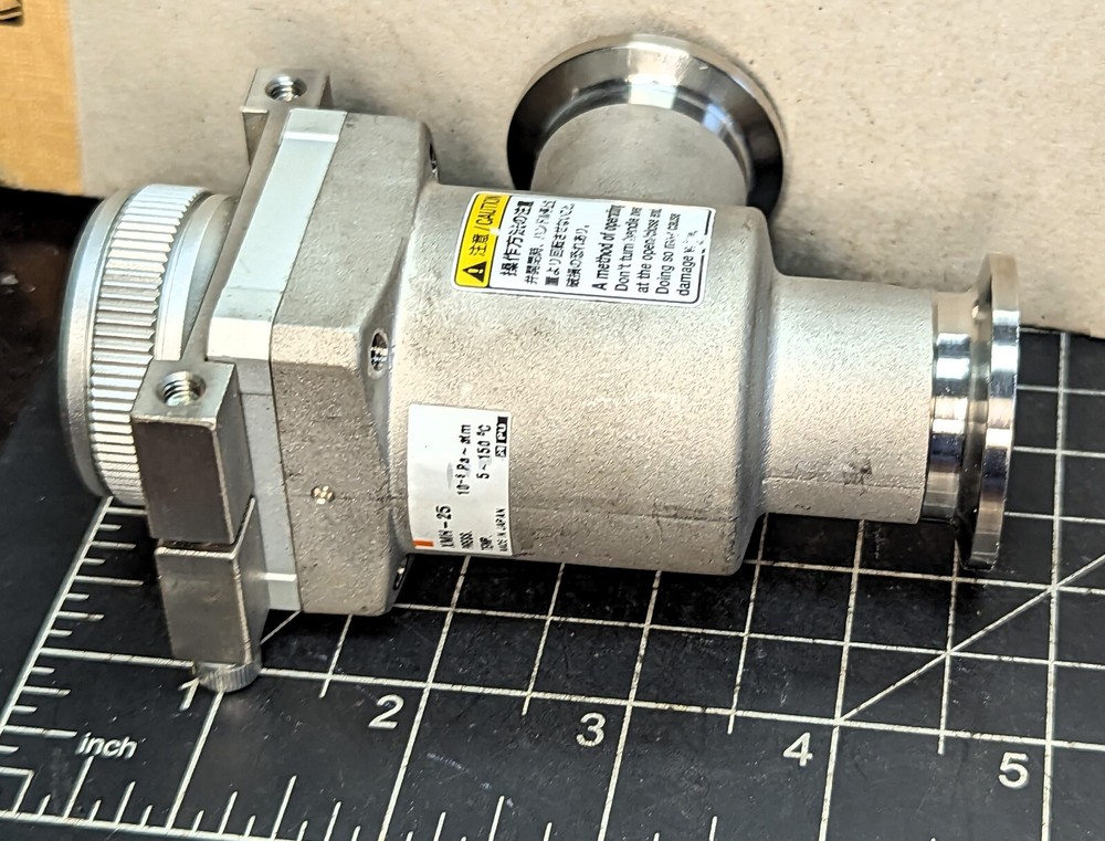 SMC XMH-25 ANGLE VALVE, INLINE, HIGH VACUUM, SS, Working Pull [A3B4]