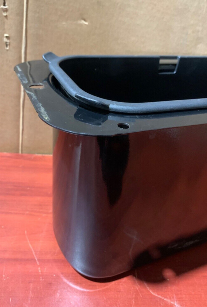 Rear Floor Storage Compartment and Lid