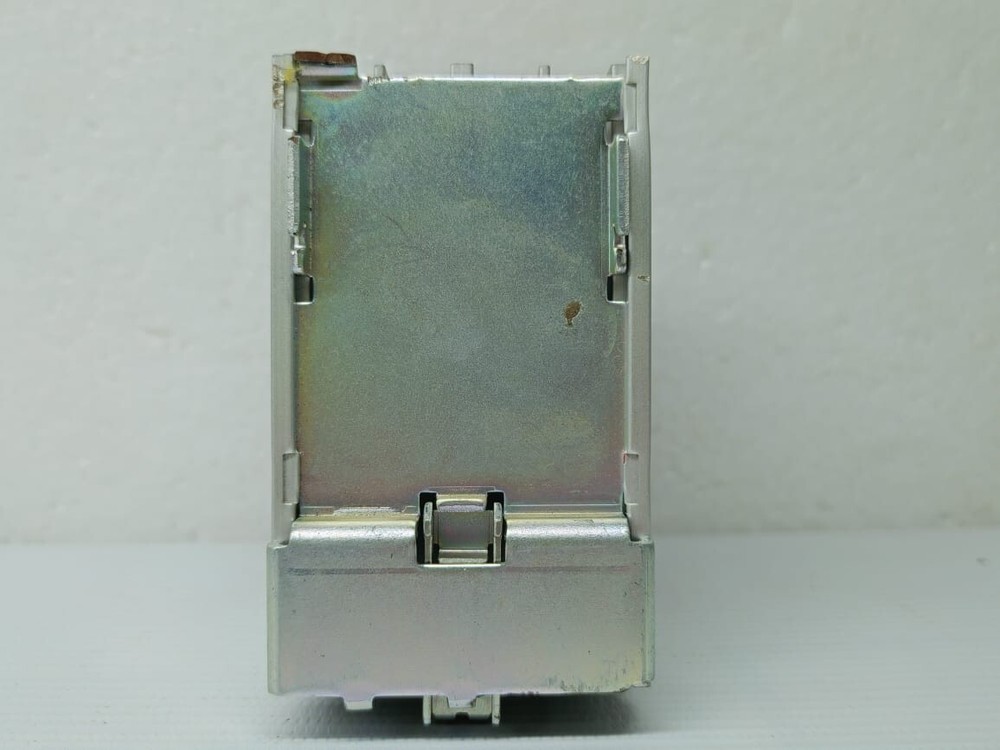 OMRON G3NA-210B SOLID STATE RELAY