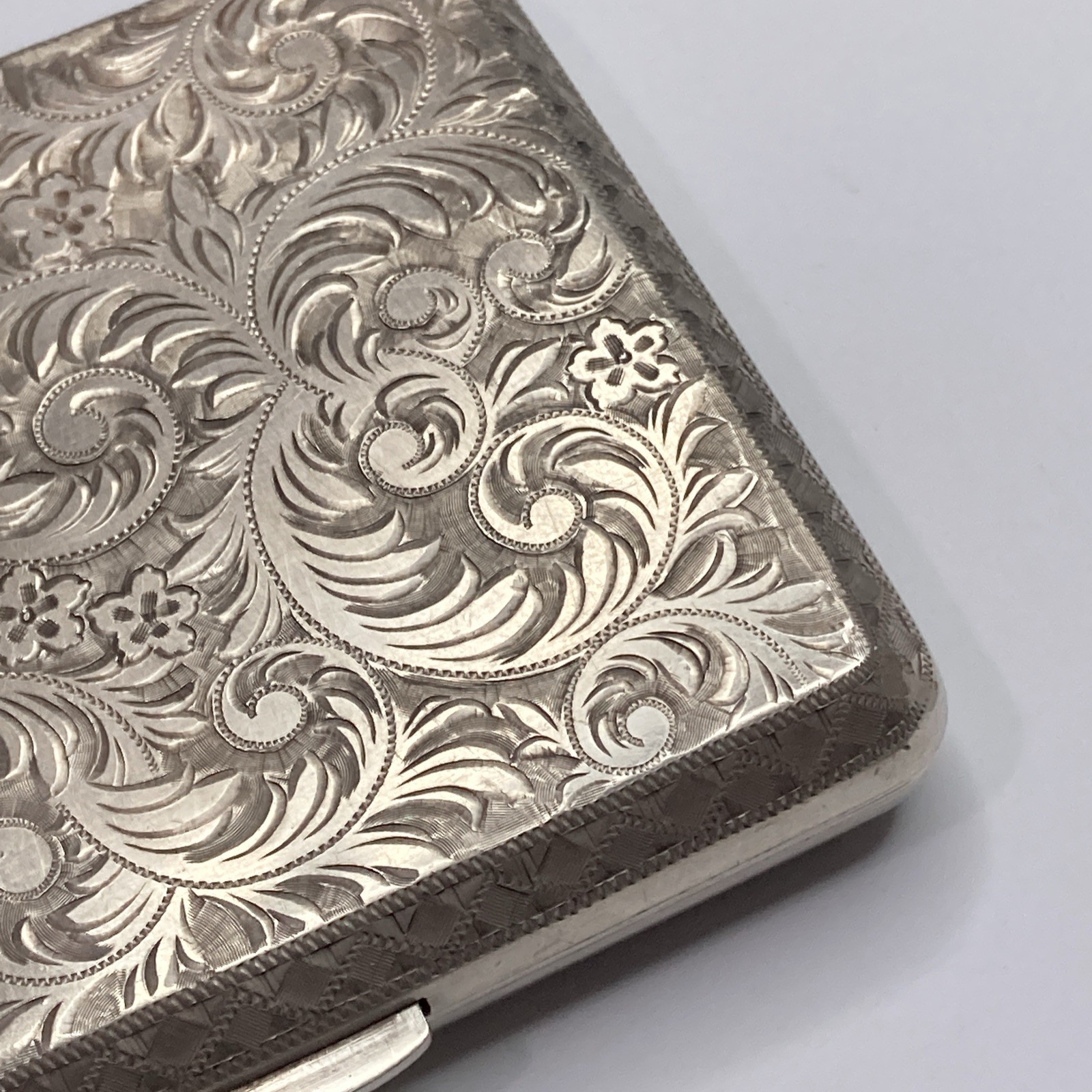Sterling Silver .950 Cigarette Case Vintage Engraved~Made In Japan(130.5 Grams)