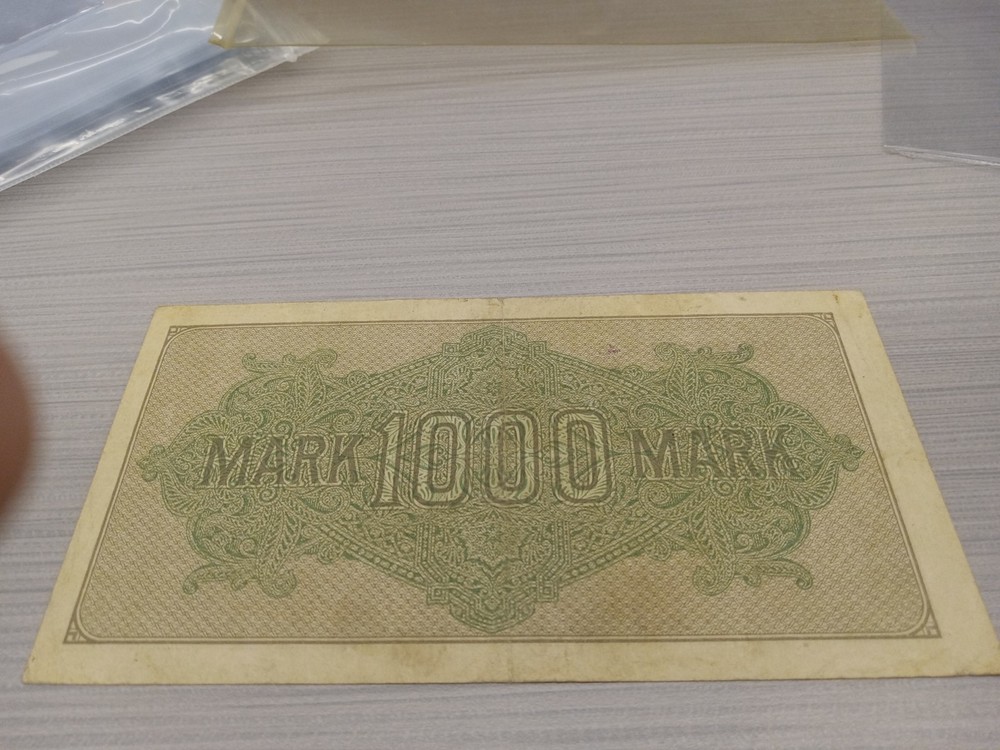 banknote